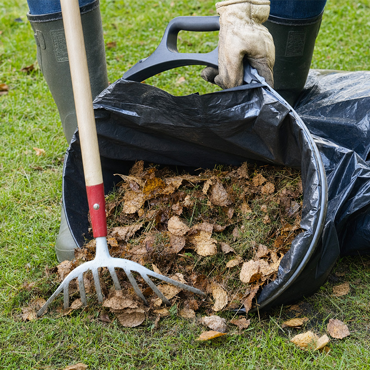Bärbar säckhållare
