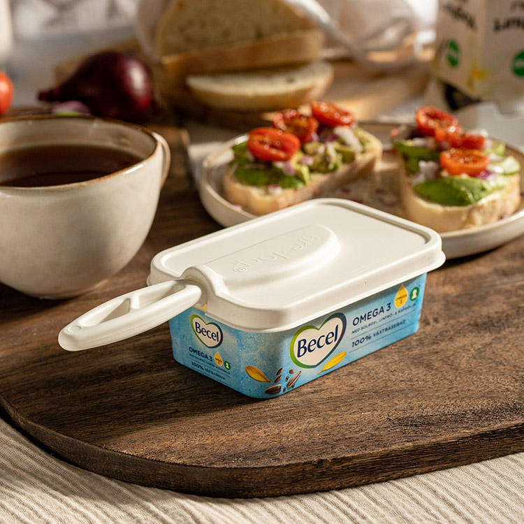 Brelock, lock med smörkniv, 400 g Vit