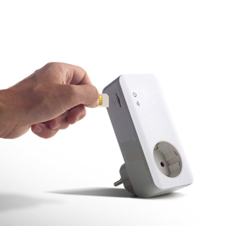 Styra eluttag via internet Styra eluttag via internet