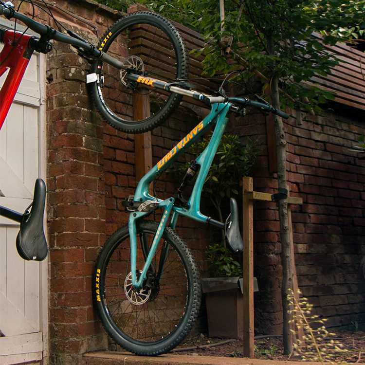 Läs mer om Cykelhållare Clug, Plus Svart