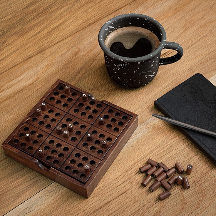 Läs mer om Sudoku spel i trä