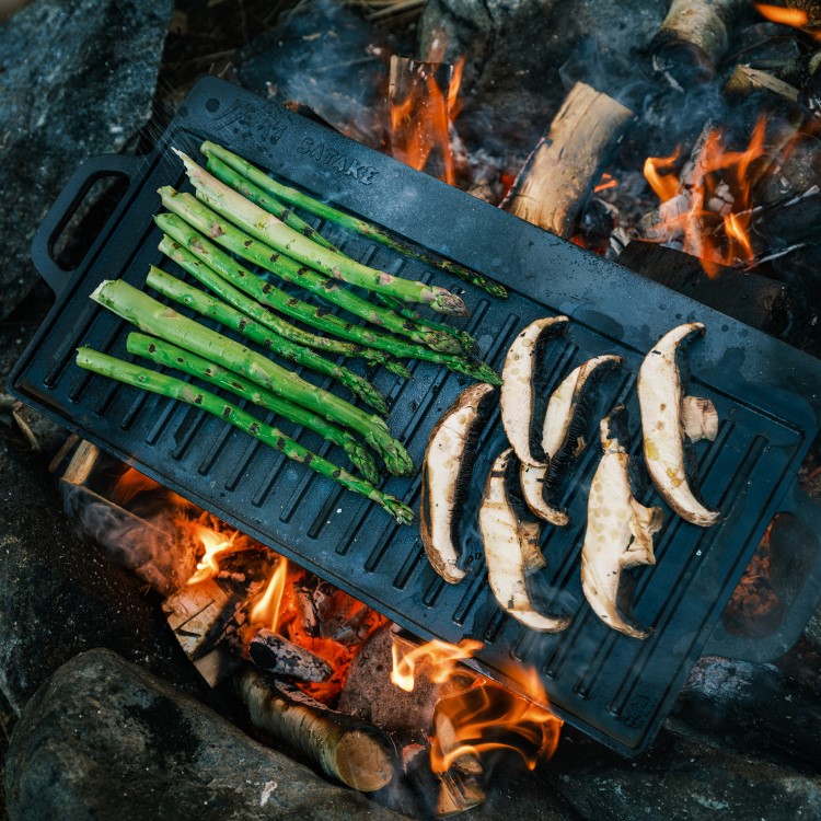 Satake vändbar grill- & stekplatta i gjutjärn