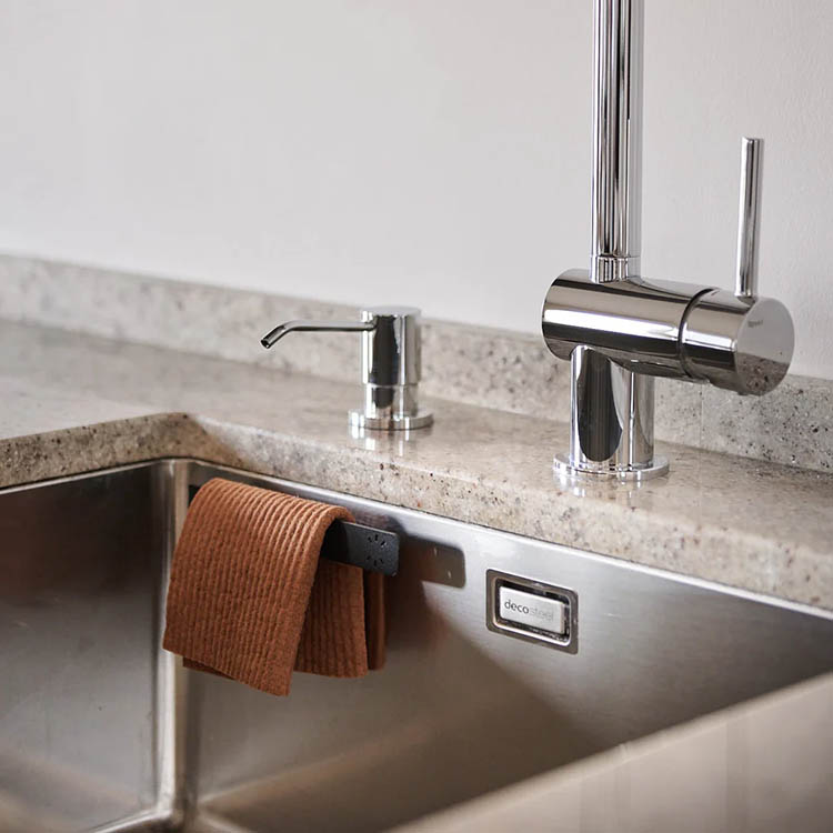 Magnetisk disktrasehållare med disktrasor