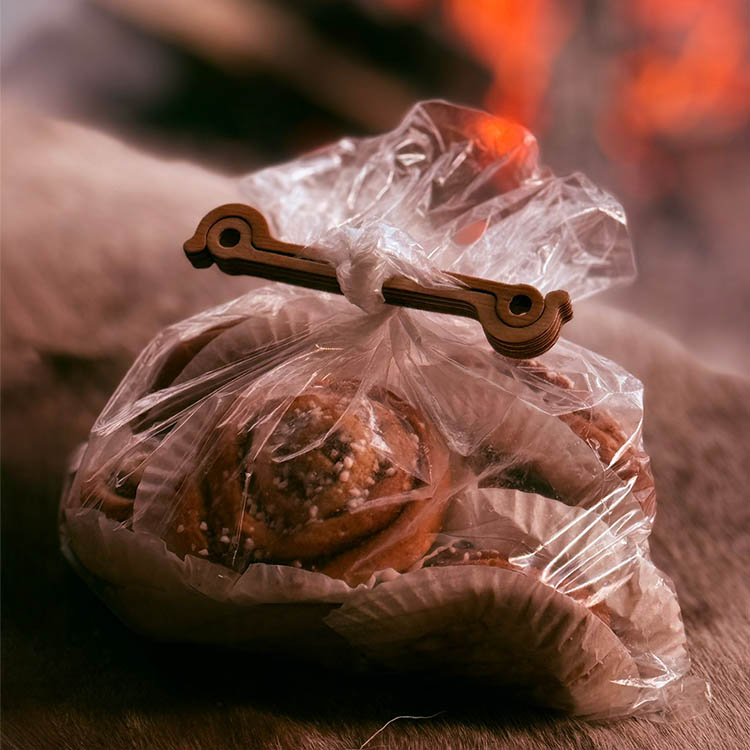 Påsklämma i trä 5-pack 9 cm