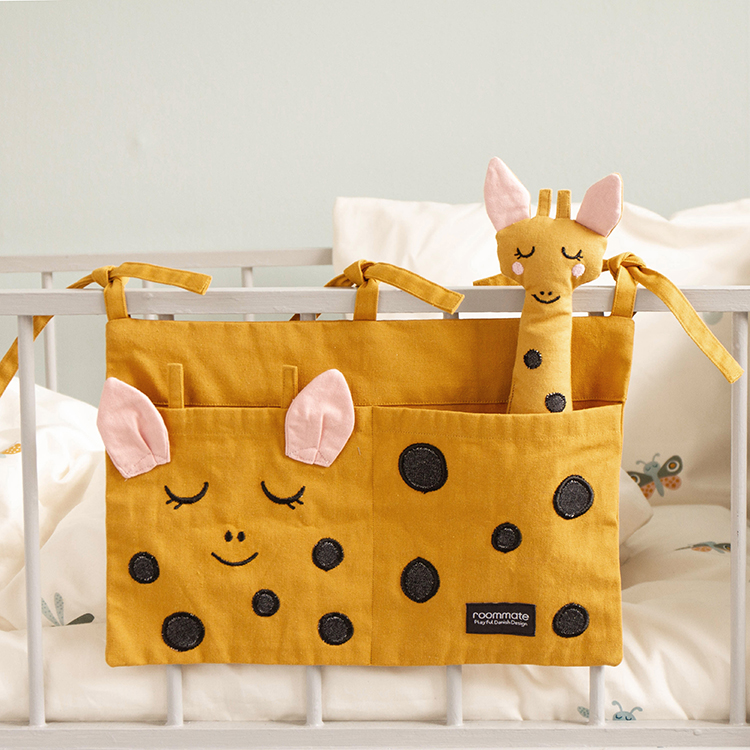 Sängficka till spjälsäng