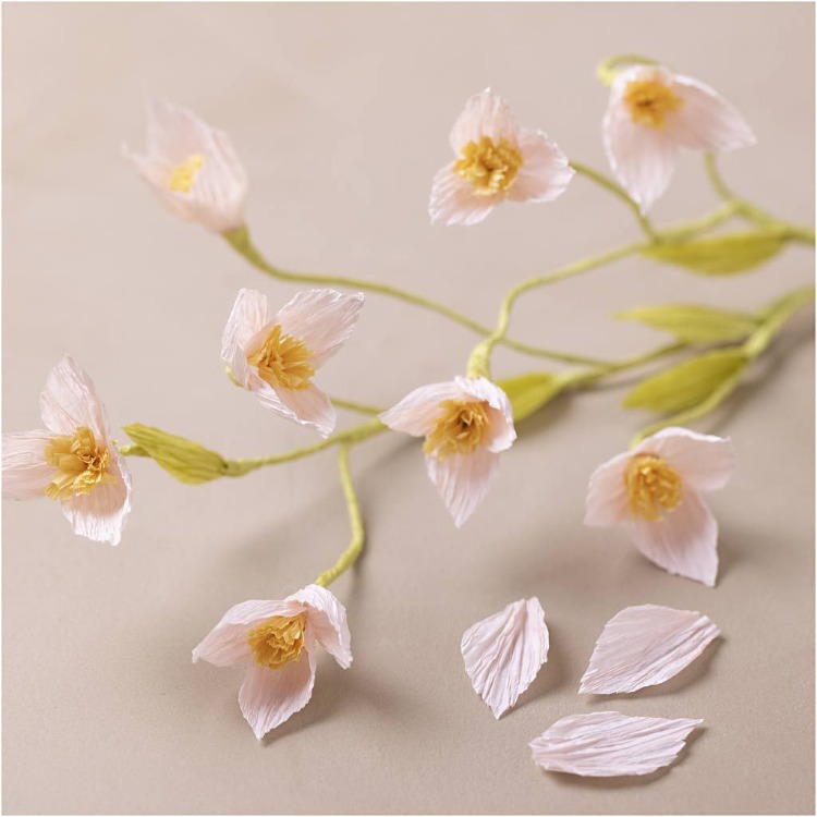 Pysselblommor av kräppapper, Körsbärskvist