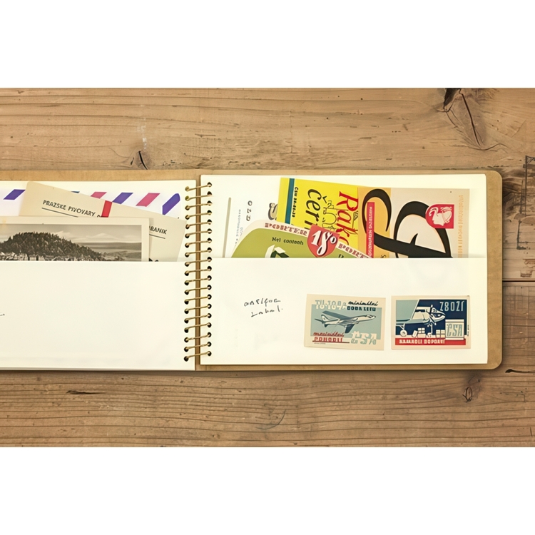 Anteckningsbok med fickor, SPIRAL PAPER POCKET B6, Horisontal, Traveler's Comapany, Natur