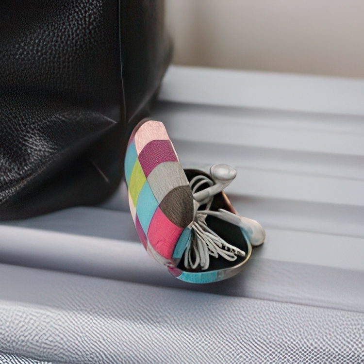 Ask, POCKET TRAVEL CASE