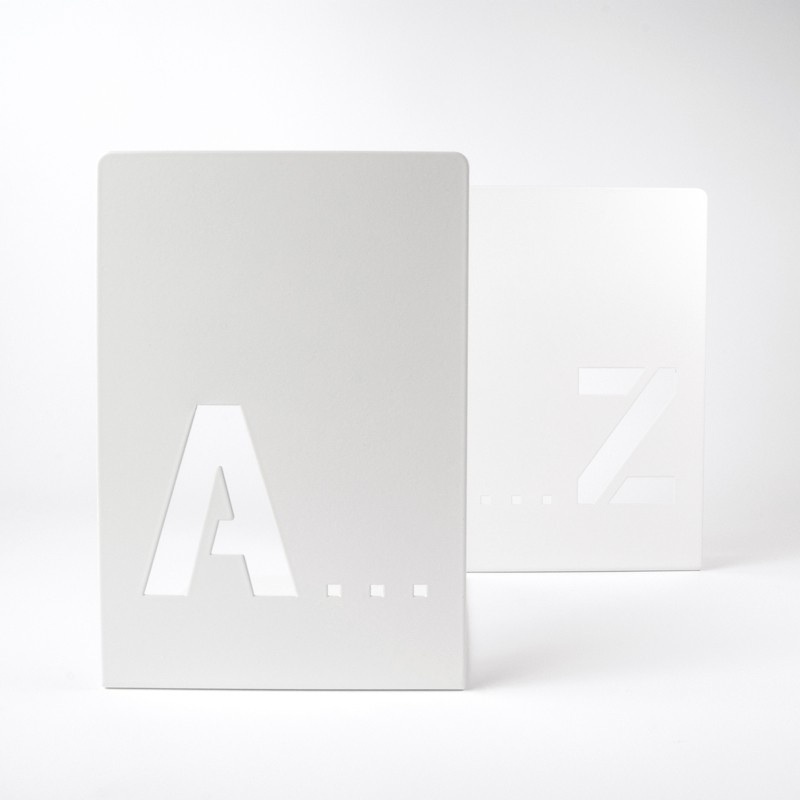 Bokstöd i metall, 2 st, BOOKENDS A - Z, 12 x 12 x H 18 cm, Vita