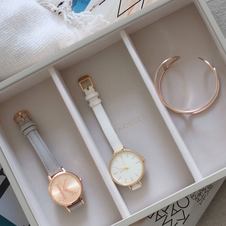 Bricka för klockor mm, 3 fack, Djup, CLASSIC STACKERS, 25 x 18 x H 6 cm, Pebble Grey