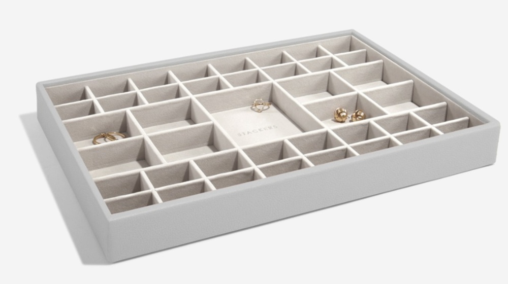 Bricka för smycken, 41 fack, Stort, SUPERSIZE STACKERS, 36 x 25 x H 4 cm, Pebble Grey