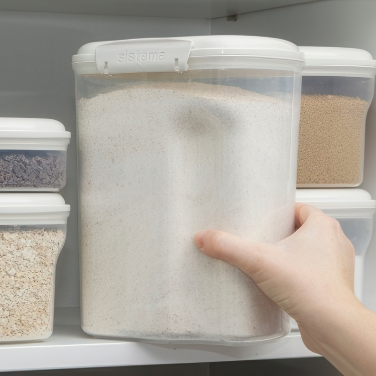 Burk för mjöl, gryn mm, 3,35 L, Med skopa, BAKE IT, Transparent / Vit