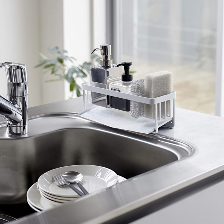 Diskmedel & svamphållare i metall, TOWER SINK ORGANISER, Yamazaki, Vit
