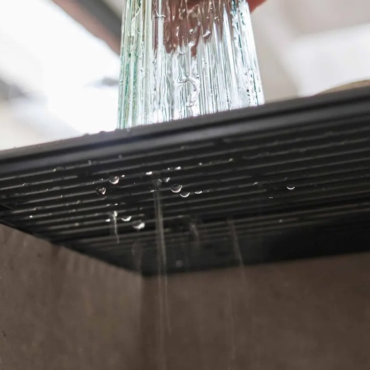 Diskunderlägg, över diskho, PLATFORM SINK DRAINER, Joseph Joseph, Grå