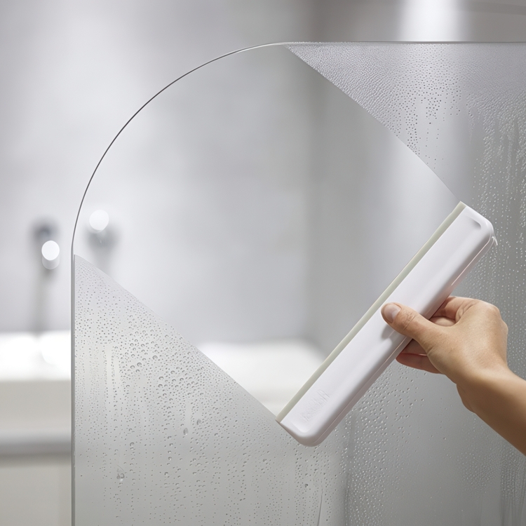 Duschskrapa med krok, Platssparande, EASY-STORE COMPACT, Joseph Joseph, Ljusgrå