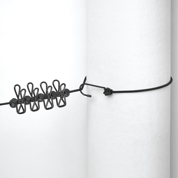 Elastisk lina med 12 klämmor, ELASTICA, 2 - 4 m, Svart