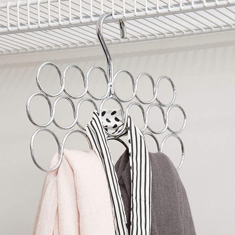 Galge i metall, för sjalar och scarfs, 18 SMALL LOOPS, Silver