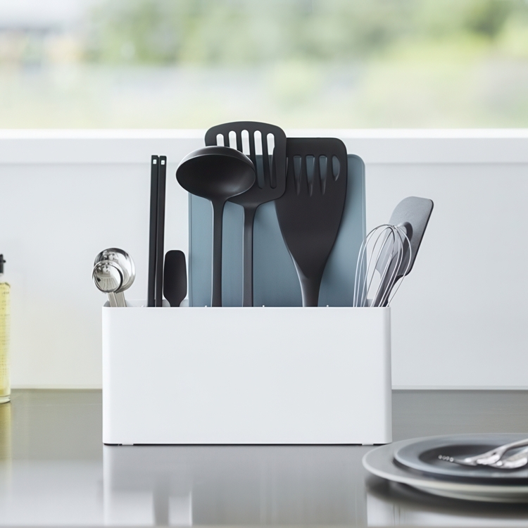 Hållare för köksredskap i metall, TOWER UTENSIL HOLDER, Yamazaki, Vit