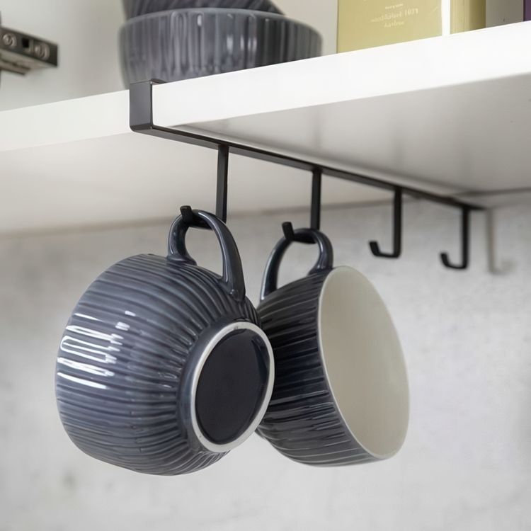 Hängare, under hylla, med 4 krokar för koppar, COFFEE CUP HANGER, Svart