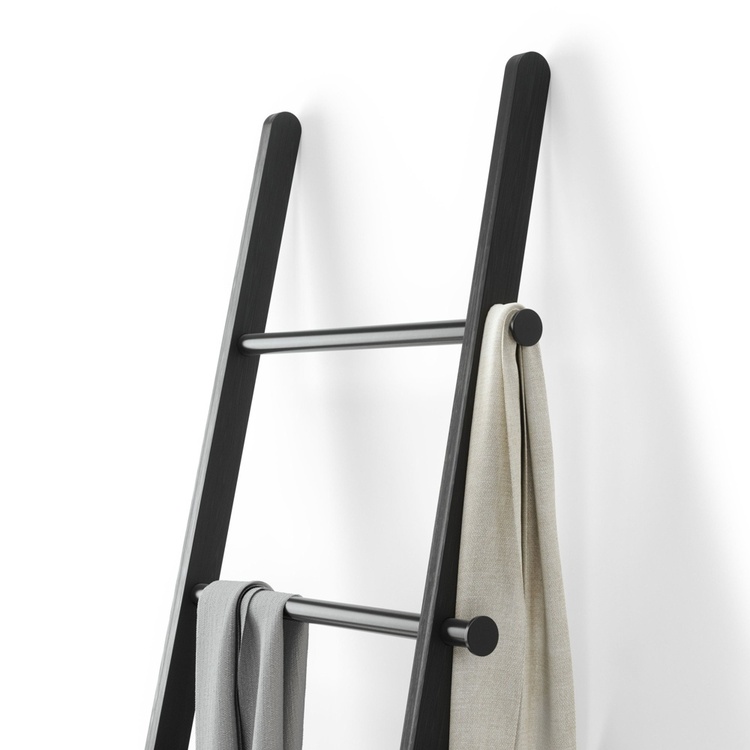 Klädställning att luta mot väggen, LEANA LADDER, 51 x H 152 cm, Umbra