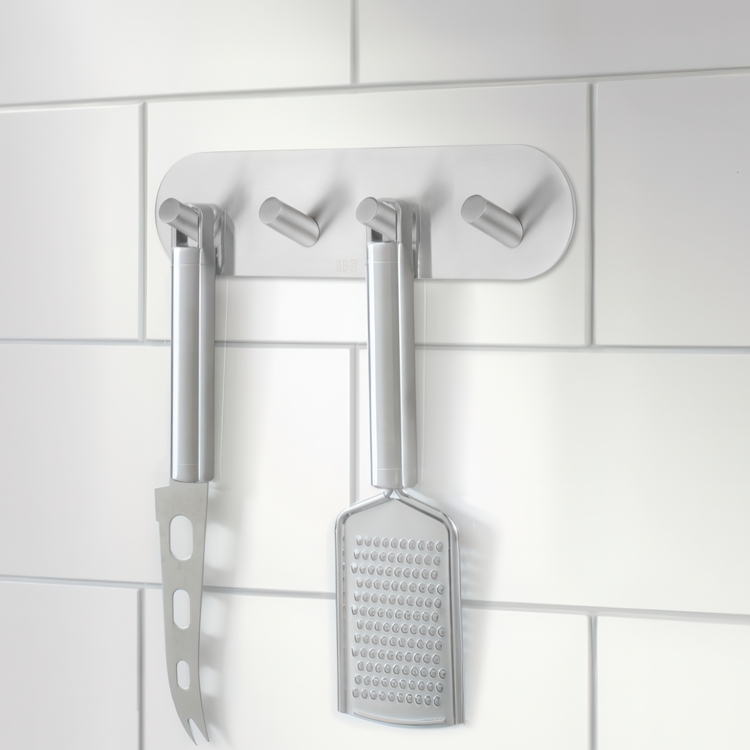 Kroklist, 4 krokar, Självhäftande, Rund, BESLAGSBODEN, 19 x H 4,8 cm, Krom