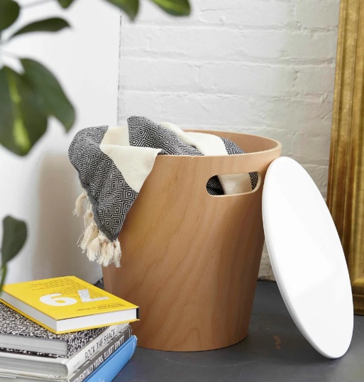 Pall / Bord med förvaring, WOODROW, Umbra, Ø 40 x ca H 42 cm, Trä / Vi