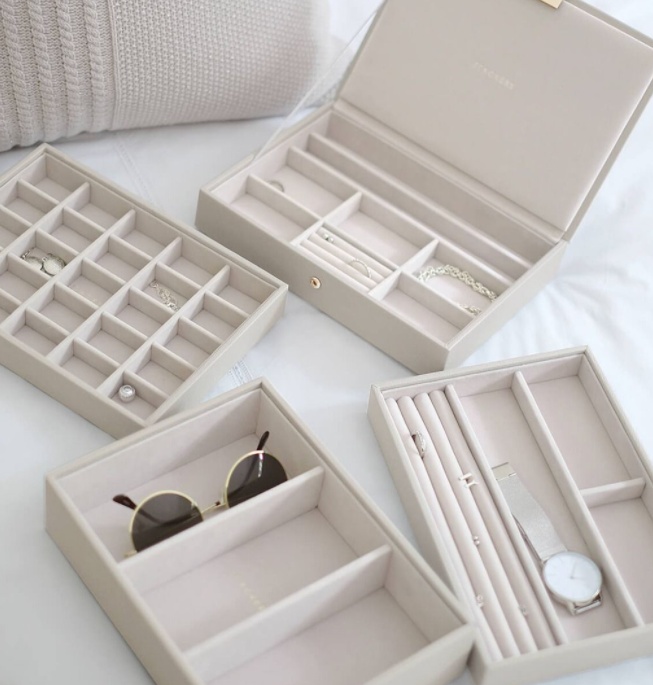 Smyckeskrin, 4 våningar, CLASSIC STACKERS, 18 x 25 x H 19,5 cm, Oatmeal
