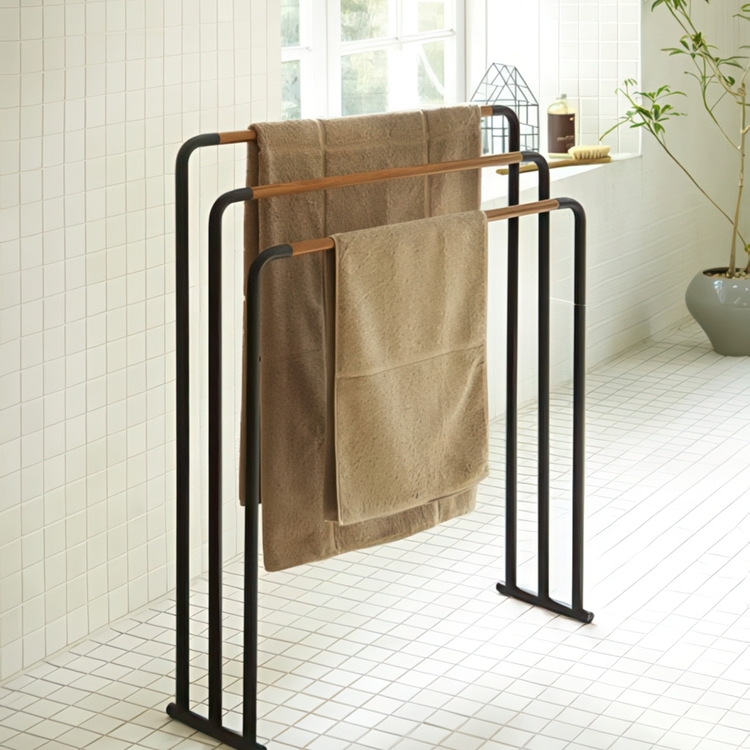 Ställning för handdukar, YAMAZAKI TOWEL HANGER, 19 x 70 x H 83 cm, Sva