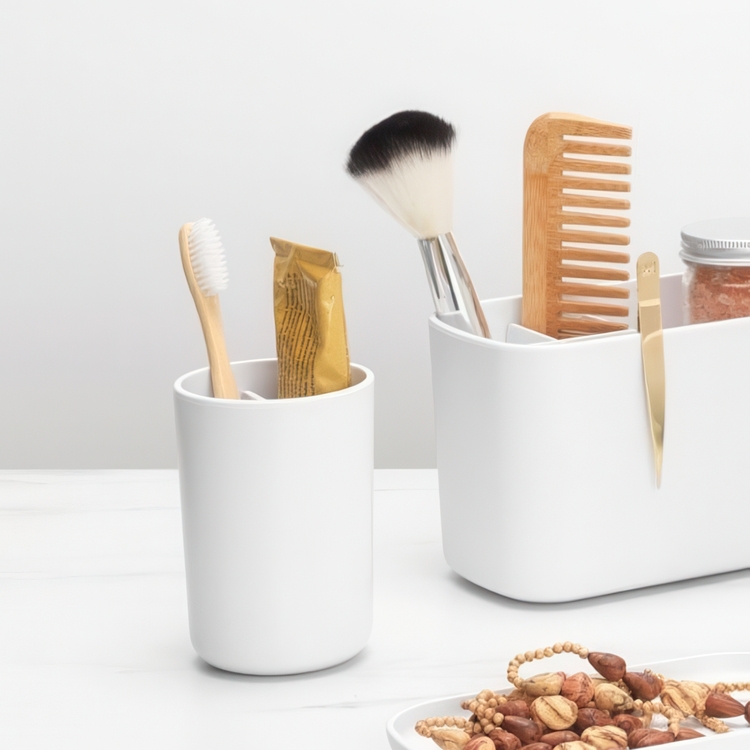 Tandborstmugg med avdelare, BRABANTIA RENEW, Ø7,6 x H 11 cm, Vit