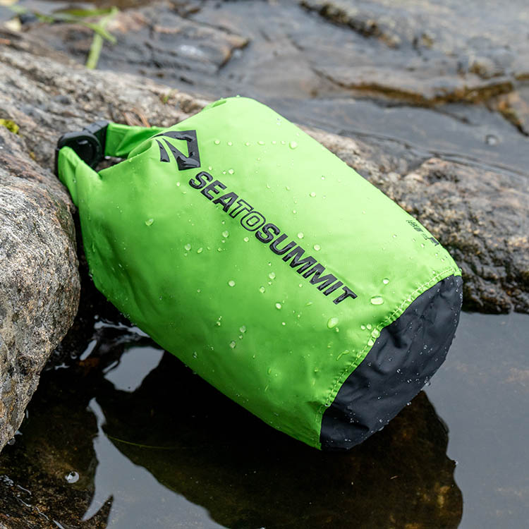 Vattentät miniväska 2 liter Grön