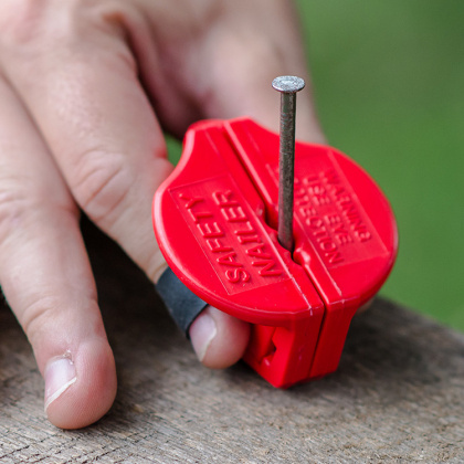 Fingerskydd för spikning, 2-pack i gruppen Fritid / Laga och reparera hos SmartaSaker.se (12897)