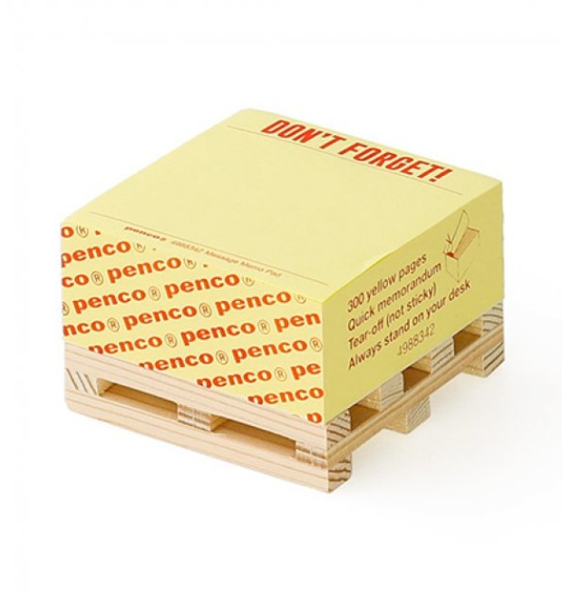 Blockkub på liten träpall, PENCO DON\'T FORGET, 7,4 x 7,4 cm, Gul i gruppen Förvaring / Kontorsmaterial hos SmartaSaker.se (40134)