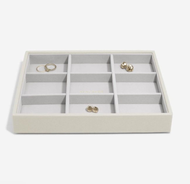 Bricka för smycken, 9 fack, CLASSIC STACKERS, 25 x 18 x H 3,7 cm i gruppen Förvaring / Sovrumsförvaring / Smyckesförvaring hos SmartaSaker.se (40247)