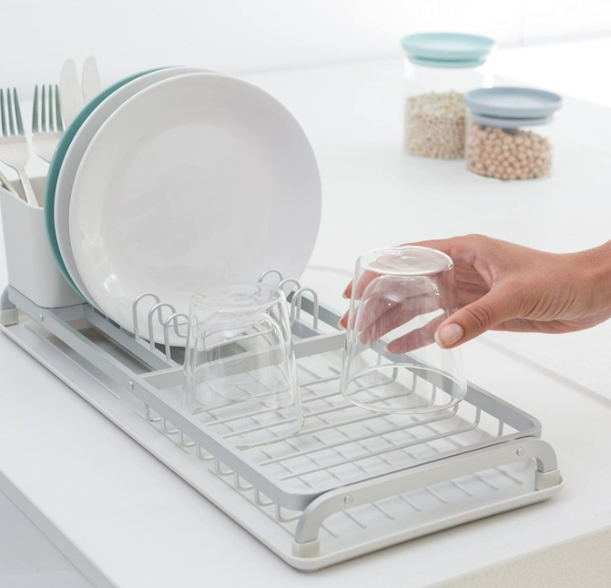 Diskställ med bestickkorg, Extra smal, BRABANTIA COMPACT, 46,3 x 20 x H 12, 6 cm i gruppen Förvaring / Köksförvaring / Diskställ och diskbänk hos SmartaSaker.se (40441)