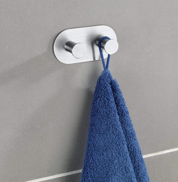 Dubbelkrok, Självhäftande, Rundad, CELANO DUO, 10 x 5 cm, Borstat Rostfritt stål i gruppen Förvaring / Magneter och självhäftande / Självhäftande krokar hos SmartaSaker.se (40508)