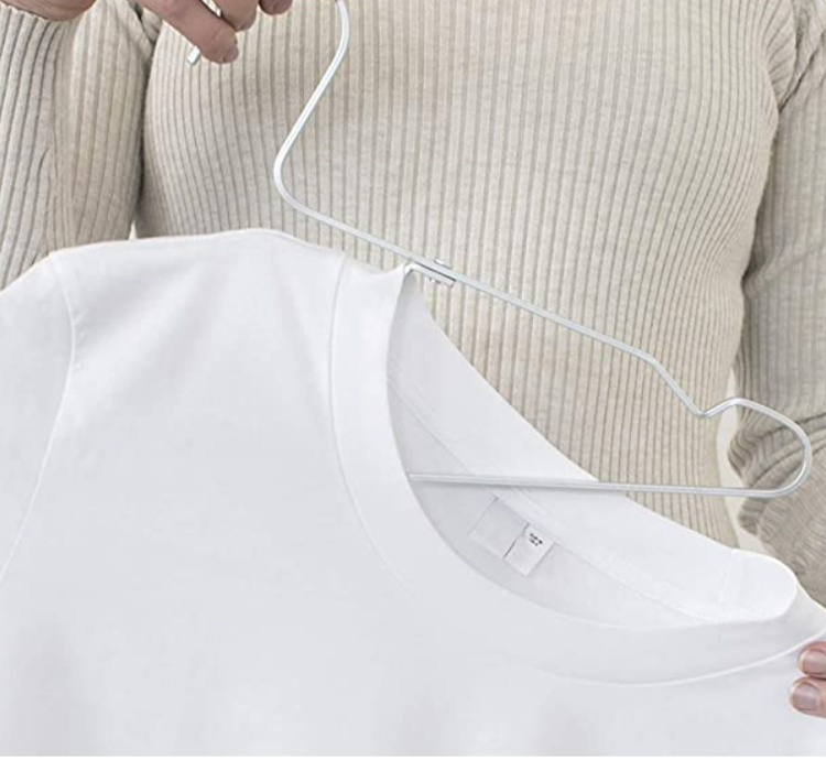 Galgar i Aluminium, 4 st, BRABANTIA NO STRETCH, 42 cm i gruppen Förvaring / Garderobsförvaring / Galgar och hängare hos SmartaSaker.se (40905)