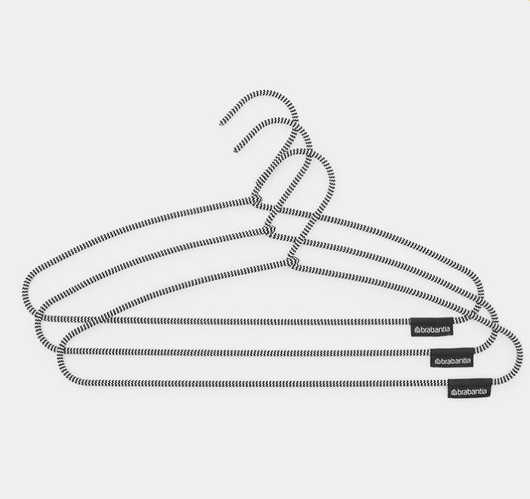 Galgar, Tygklädd metall, 3 st, BRABANTIA SOFT TOUCH, 41,5 cm, Svart / vit i gruppen Förvaring / Garderobsförvaring / Galgar och hängare hos SmartaSaker.se (40919)