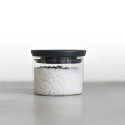 Glasburk 0,3L, STACKABLE SMALL JAR, Ø 10,4 x H 8,5 cm, Brabantia, Klar / Mörkgrå i gruppen Förvaring / Köksförvaring / Förvaringslådor och burkar / Brabantia hos SmartaSaker.se (41003)