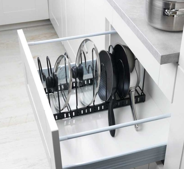 Grytlocks- & Stekpannförvaring, DECKELHALTER, Justerbar 30 - 57 cm, Svart i gruppen Förvaring / Köksförvaring / Organisera köksskåp hos SmartaSaker.se (41043)
