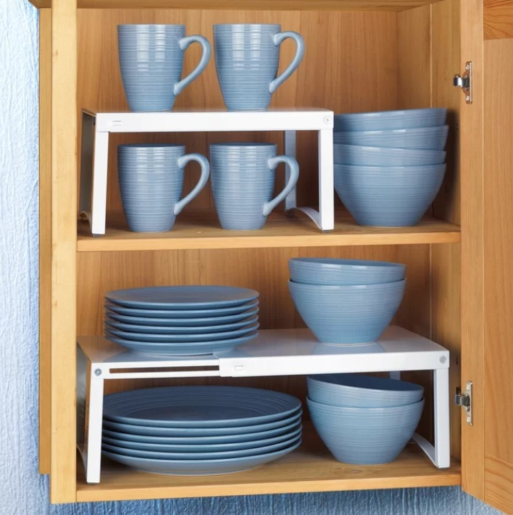 Hylla i kraftig metall, Expanderbar, TELESCOPIC SHELF, 30 -54 x 25 x H 15 cm, Vit i gruppen Förvaring / Köksförvaring / Organisera köksskåp hos SmartaSaker.se (41179)