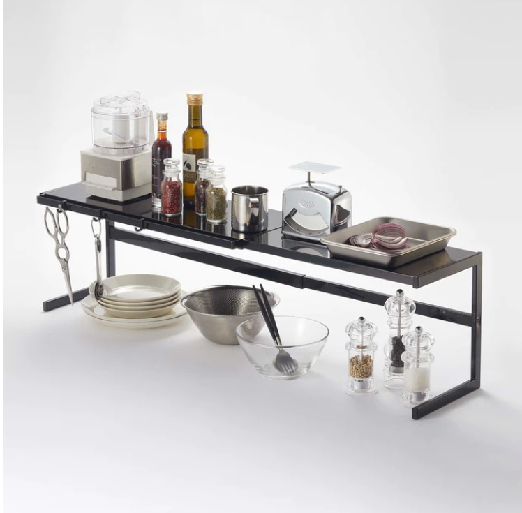 Hylla i metall, Expanderbar, TOWER KITCHEN RACK, 54~92 x 22.5 x H 25 cm, Yamazaki i gruppen Förvaring / Köksförvaring / Organisera köksskåp hos SmartaSaker.se (41184)