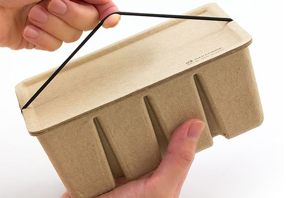 Japansk Ask av återvunnen papp, MIDORI PULP CASE, 12 x 16,7 x H 7 cm, Beige i gruppen Förvaring / Förvaringslådor / Småförvaring hos SmartaSaker.se (41332)