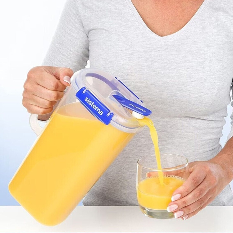 Kanna med lock, 2 Liter, KLIP IT PLUS JUICE, Transparent / Kornblå i gruppen Förvaring / Köksförvaring / Förvaringslådor och burkar / Sistema hos SmartaSaker.se (41347)