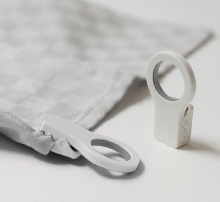 Klämmor för handdukar som saknar ögla, 2-pack, LOOP HANDUKSHÄNGARE, 3 x 1 x H 5 cm, Bosign, Vit i gruppen Förvaring / Badrumsförvaring hos SmartaSaker.se (41452)