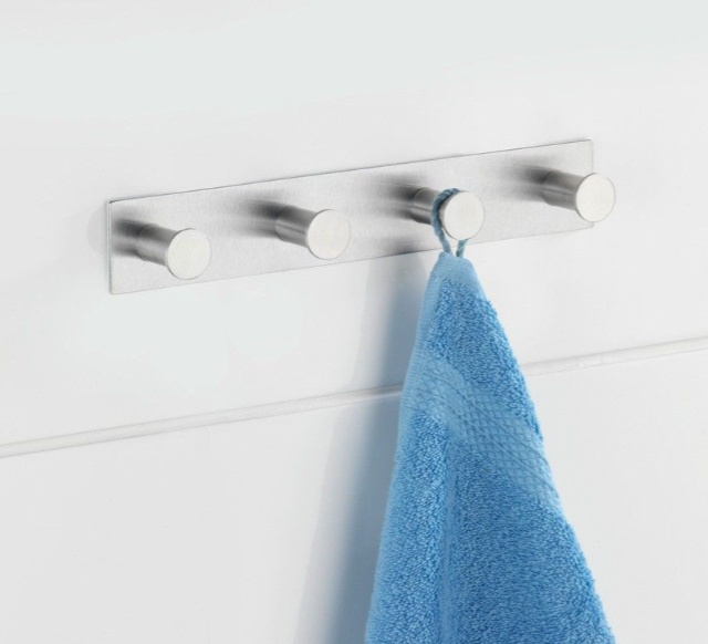 Kroklist, 4 krokar, Självhäftande, Metall, CELANO QUADRO, Silver i gruppen Förvaring / Magneter och självhäftande / Självhäftande krokar hos SmartaSaker.se (41581)