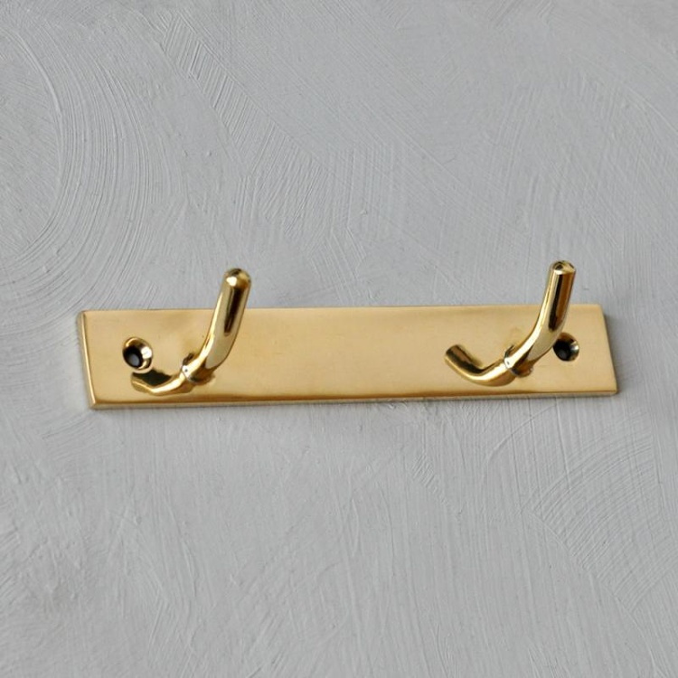 Kroklist, dubbelkrok, EXMEZ RAK, 13 x H 2 cm, Blank mässing i gruppen Förvaring / Hallförvaring / Krokar och hängare hos SmartaSaker.se (41588)