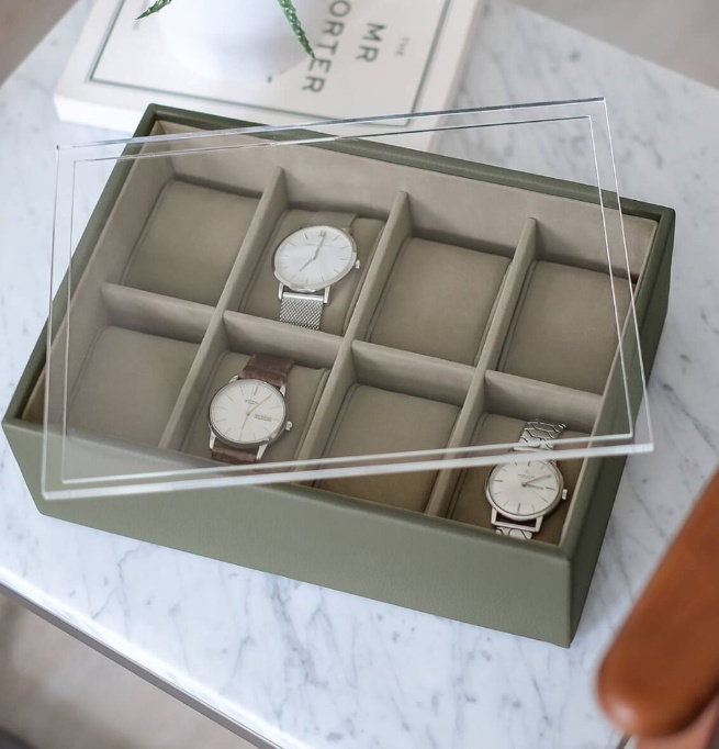 Låda för klockor med displaylock, STACKERS WATCH BOX, 18 x 26 x H 9,5 cm, Olivgrön i gruppen Förvaring / Sovrumsförvaring / Klocklådor hos SmartaSaker.se (41739)
