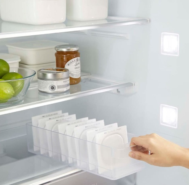 Låda med avdelare, Stapelbar, TOWER MODERN FRIDGE ORGANIZER , Yamazaki, Frostigt Transparent i gruppen Förvaring / Köksförvaring / Kylskåpsförvaring hos SmartaSaker.se (41787)