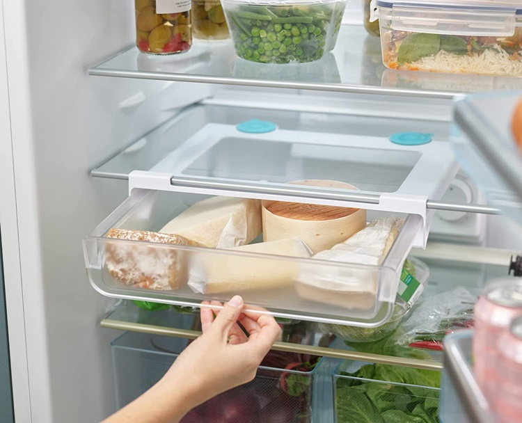 Låda under hylla, JOSEPH JOSEPH FRIDGE UNDER SHELF DRAWER, 31,3 x 25, 5 x H 8,5 cm, Transparent i gruppen Förvaring / Köksförvaring / Kylskåpsförvaring hos SmartaSaker.se (41836)