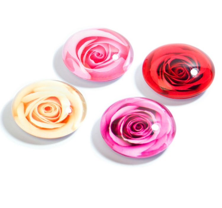 Magneter i glas med ros-motiv, ROSES, Ã˜ 3,5 cm, 4 stycken, Mix i gruppen Förvaring / Magneter och självhäftande hos SmartaSaker.se (41980)